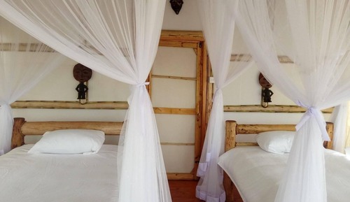 Chalet, vistas a la montaña, junto a la montaña