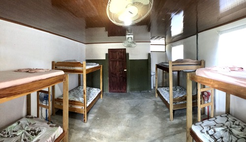 Dormitorio compartido económico