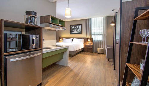 Suite estudio, 1 cama de matrimonio grande, bañera accesible, cocina