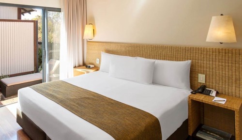 Courtyard Studio Suite