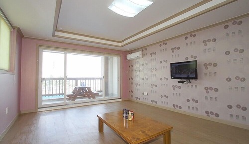 Habitación (Mujigae bit)