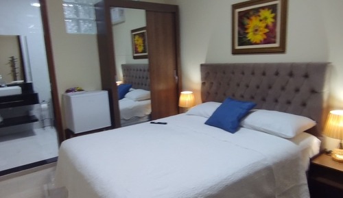 Suite estudio Premium, 1 cama de matrimonio, Aire acondicionado, vistas al jardín