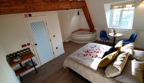 Suite Premium, bañera de hidromasaje, vistas a la ciudad (2nd Floor )