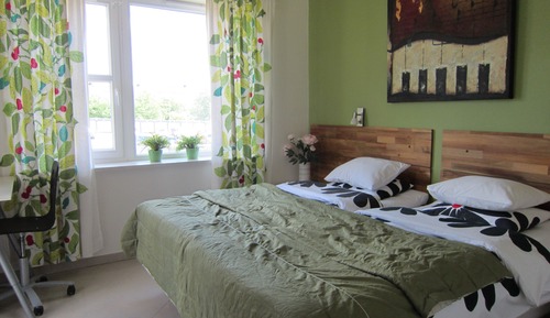 Apartamento, entresuelo