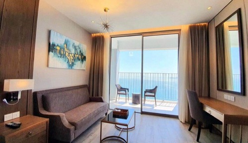 Estudio Deluxe, varias camas, vistas al mar