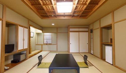 Habitación tradicional, vistas a la montaña (Japanese Style, 6 Guests, Mt. Fuji #2)