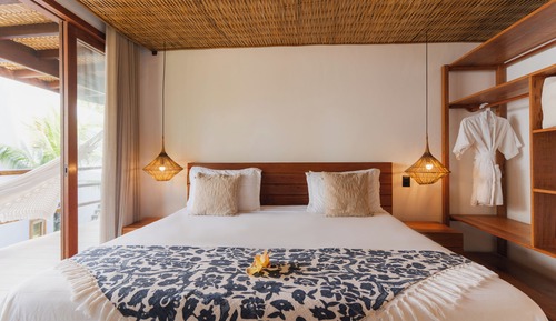 Villa, 2 habitaciones, piscina privada, vistas parciales al mar