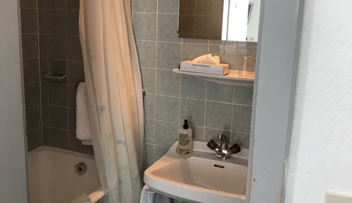 Habitación básica doble, balcón