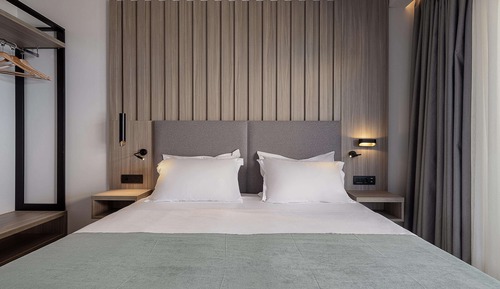 Suite ejecutiva, piscina privada, vistas al mar