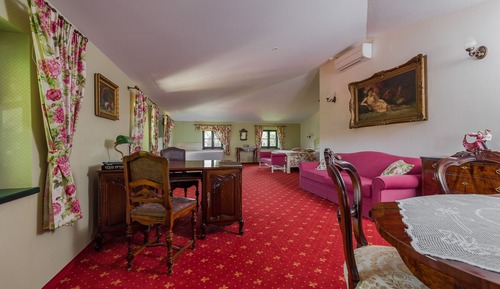 Suite, bañera, vistas al jardín (Jacuzzi)