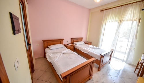 Habitación económica con 1 cama doble o 2 individuales, 2 habitaciones, no fumadores