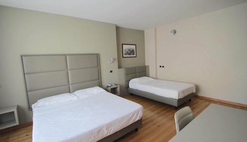 Habitación triple Deluxe