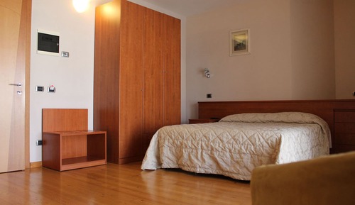 Habitación Deluxe con 1 cama doble o 2 individuales