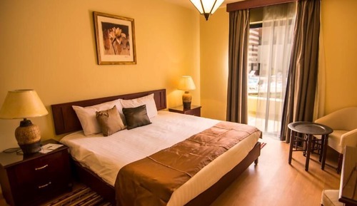 Suite superior, 1 habitación, vistas a la piscina