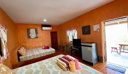 Family Cabin (Dindang)