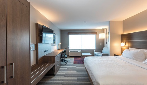 Suite, 1 cama de matrimonio grande (Mobility, Accessible Tub)