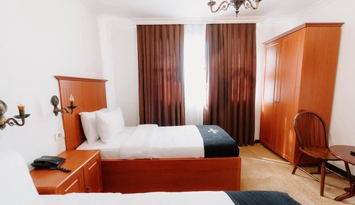 Habitación con 2 camas individuales