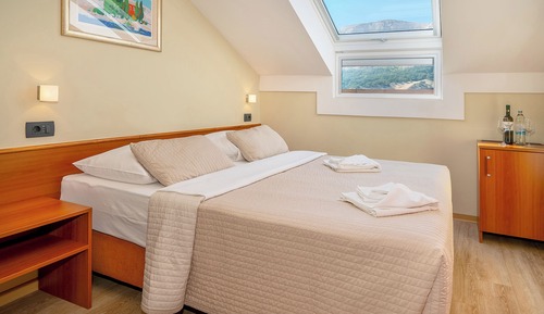 Habitación individual básica, vistas parciales al mar