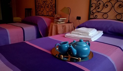 Habitación con 2 camas individuales