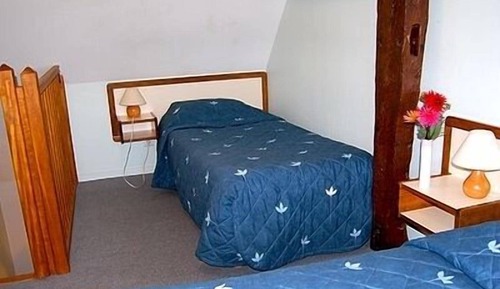 Habitación superior con 2 camas individuales