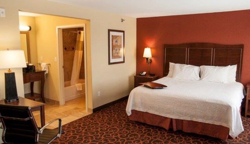 Suite estudio con matrimonial grande