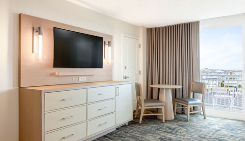 Habitación superior, 1 cama de matrimonio grande, vistas a la ciudad