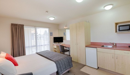 Estudio superior, 1 cama de matrimonio