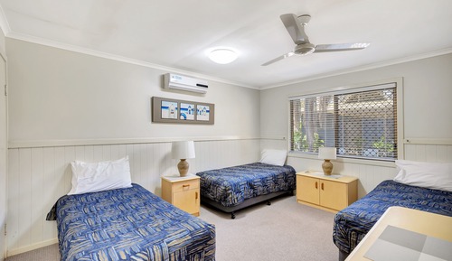 Villa superior (Family)