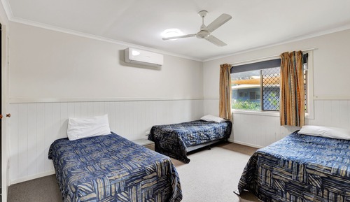 Villa económica (Family)