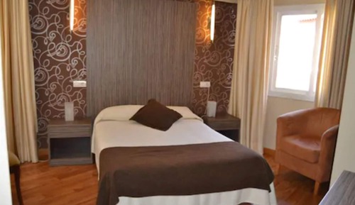 Habitación con 1 cama doble o 2 individuales