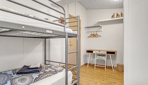 Habitación triple básica, baño privado