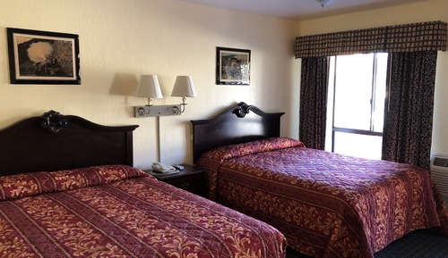 2 camas matrimoniales, no fumadores