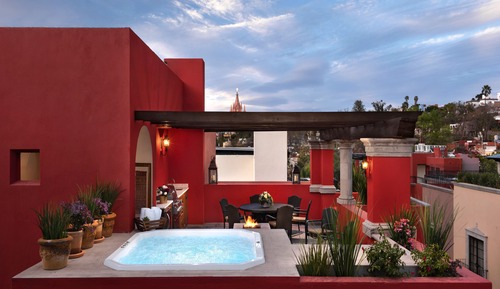 Habitación, varias camas