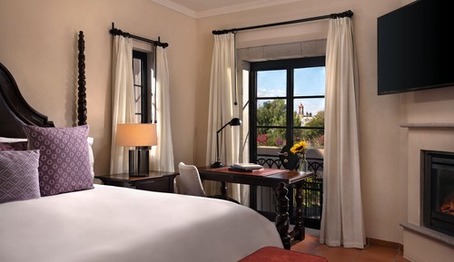 Habitación, varias camas