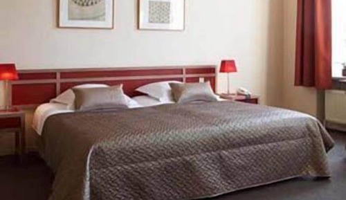 Habitación superior con 1 cama doble o 2 individuales