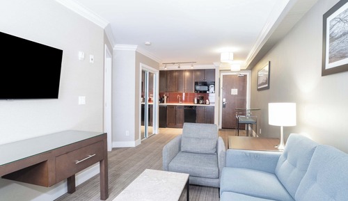 Suite estándar, 1 cama de matrimonio grande, cocina básica