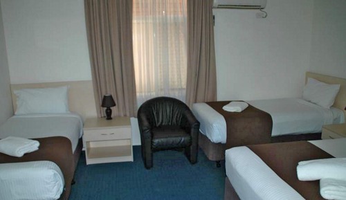 Habitación cuádruple estándar