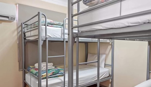 Cabaña superior, 2 habitaciones (Waterfront  - Sleeps 6)