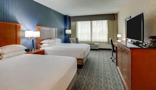 Habitación Deluxe, 2 camas de matrimonio, frigorífico y microondas