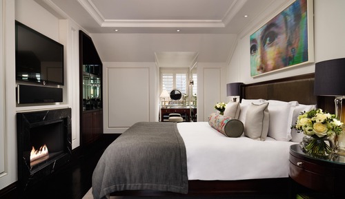 Ático (The Actor's Penthouse)