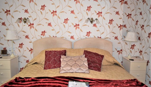 Habitación estándar con 1 cama doble o 2 individuales, baño privado