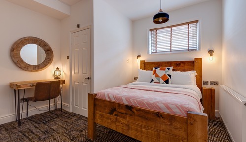 Habitación doble (Room 2 Room only)