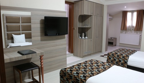 Habitación estándar con 1 cama doble o 2 individuales