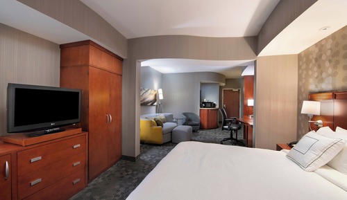 Estudio, 1 cama de matrimonio grande con sofá cama