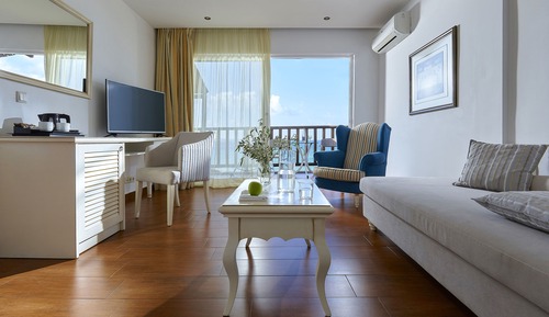 Premium Suite, 2 Rooms Beach Front