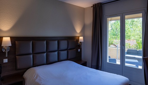 Habitación doble, terraza, vistas a la piscina