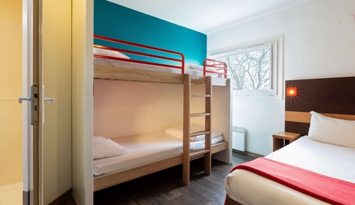 Habitación familiar, 2 camas dobles, baño privado