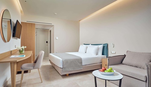 Habitación doble, vistas a la piscina