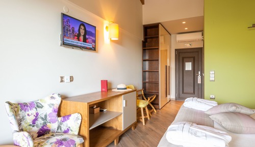 Habitación superior, vistas a la montaña