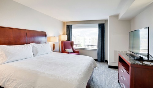 Suite, 1 cama de matrimonio grande, bañera de hidromasaje